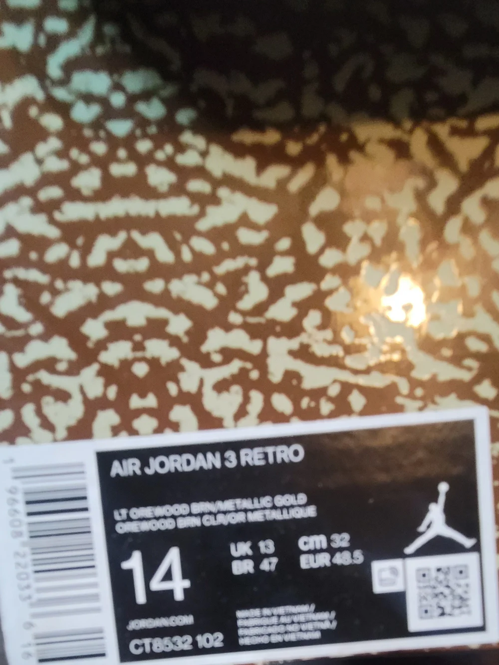 Air Jordan 3 Retro - Light Orewood Brown/Metallic Gold (Size 14)